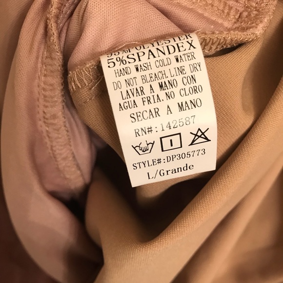 ✨ Super Cute Party Dress 💜 - Picture 4 of 4